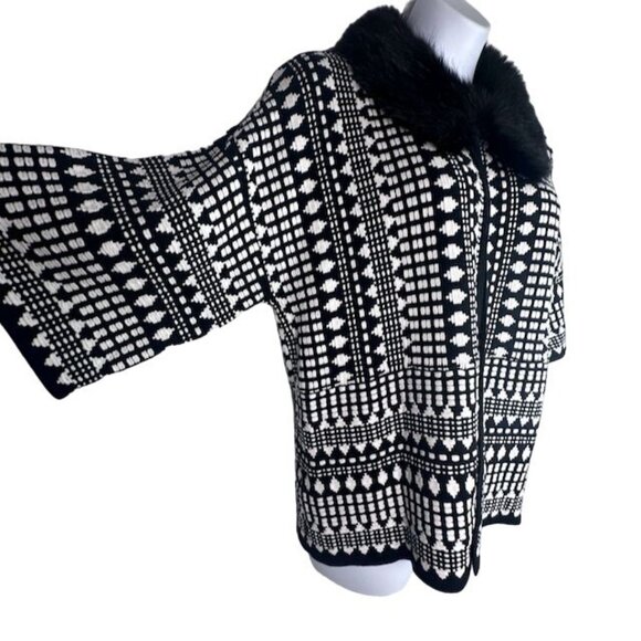 NWT Chico's Black & White Knit Cardigan Sweater Removable Faux Fur Collar XL - Picture 5 of 13
